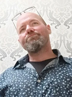 American men looking for love