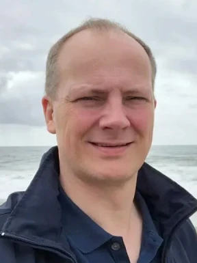 American men looking for love