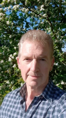 <span>Daniel, 71</span>&nbsp;<span style='width: 25px; height: 16px; float: right; background-image: url(/bitmaps/flags_small/CH.PNG)'>&nbsp;</span><br><span>Freiburg Ch, Suisse</span>&nbsp;<input type='button' class='joinbtn' style='float: right' value='JOIN NOW' />