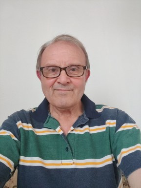 <span>Günter, 56</span> <span style='width: 25px; height: 16px; float: right; background-image: url(/bitmaps/flags_small/DE.PNG)'> </span><br><span>Holzminden, Germany</span> <input type='button' class='joinbtn' style='float: right' value='JOIN NOW' />