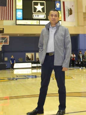 American men looking for love